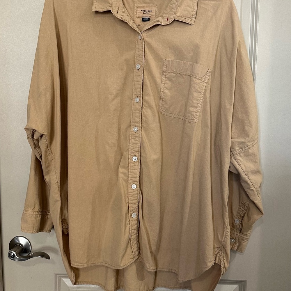 American Eagle 🦅 Oversized Tan Shirt
